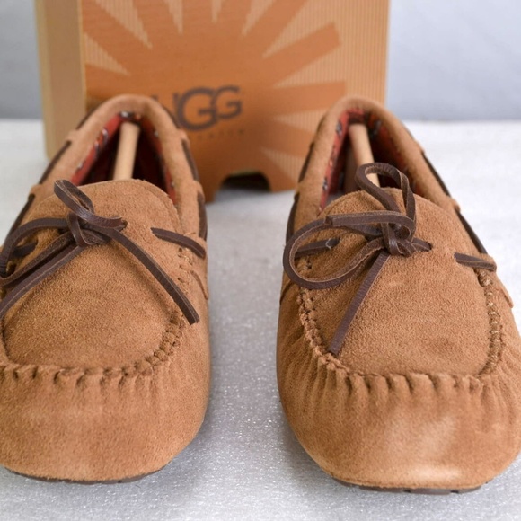 ugg ryder moccasins
